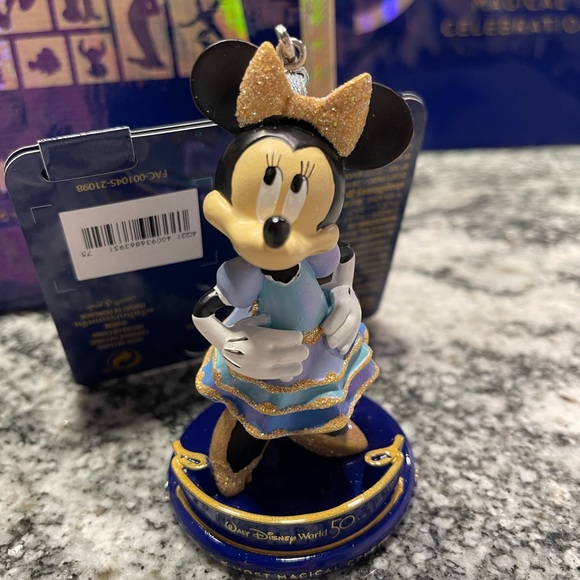 Disney Minnie 50th Anniversary Ornament Figurine - Picture 5 of 10